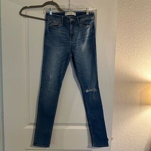 Abercrombie & Fitch Skinny Jeans